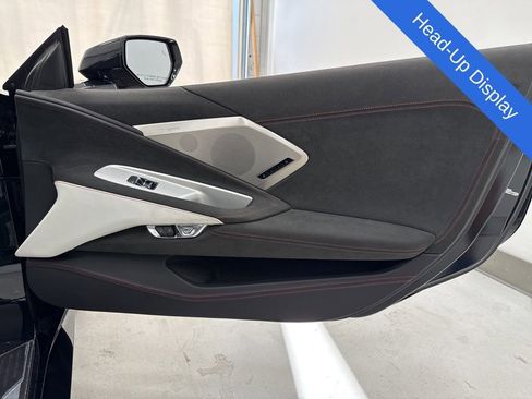 Used 2023 Chevrolet Corvette Stingray Premium Conv w/ Z51 Performance Package image 9