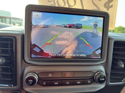 Used 2024 Ford Bronco Sport Outer Banks AWD/4WD image 18