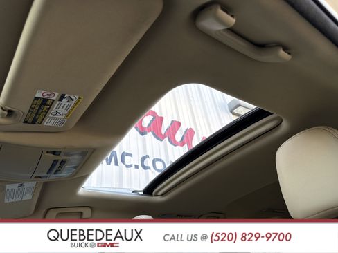 Used 2015 Toyota Highlander XLE image 24