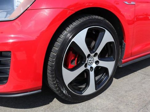 Used 2017 Volkswagen GTI S FWD image 8