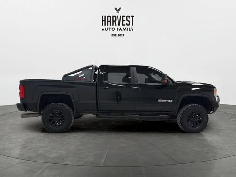 Used 2017 GMC Sierra 2500 SLT w/ Duramax Plus Package image 8