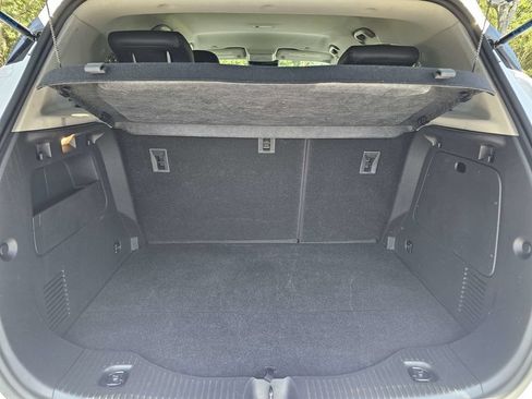 Used 2019 Buick Encore Essence w/ Safety Package II AWD/4WD image 13