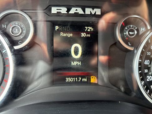 Certified 2024 RAM 2500 Big Horn w/ Off Road Package AWD/4WD image 28