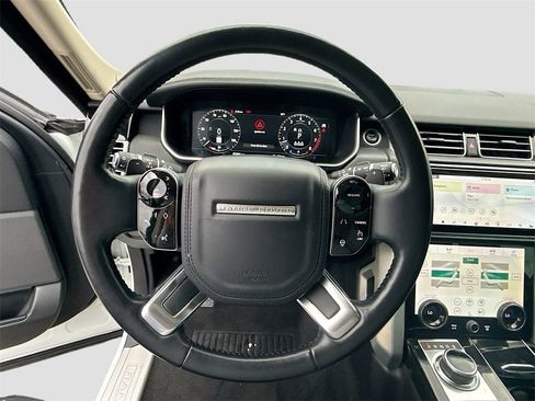 Used 2022 Land Rover Range Rover Westminster Edition image 12