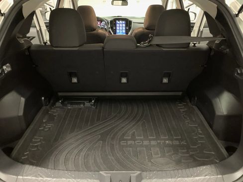 Used 2024 Subaru Crosstrek 2.0i Premium image 42