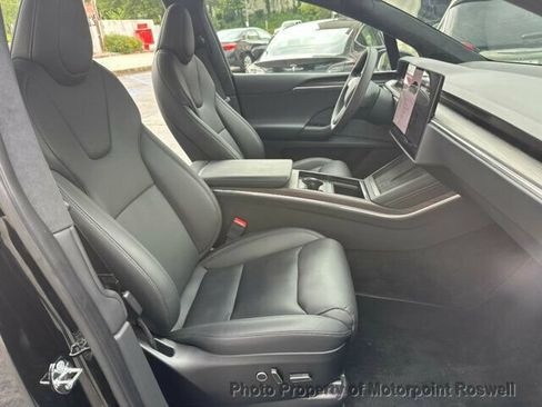 Used 2024 Tesla Model X AWD/4WD image 24