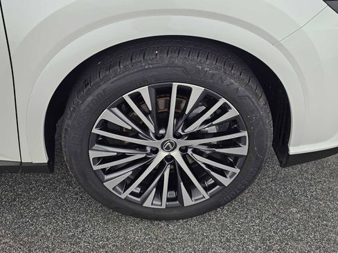 Certified 2025 Lexus RX 350 Premium Plus image 9