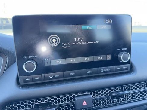 Used 2025 Honda HR-V Sport image 39