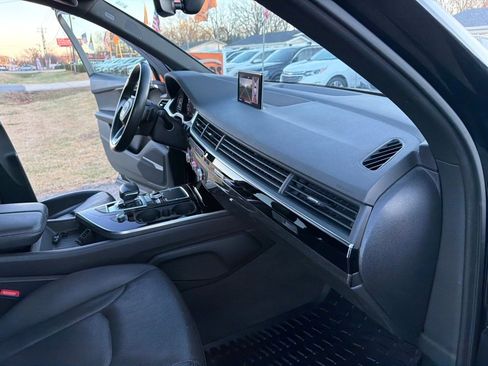 Used 2017 Audi Q7 2.0T Premium Plus w/ Premium Plus Package image 21