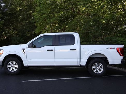 Used 2022 Ford F150 XLT w/ Trailer Tow Package AWD/4WD image 4