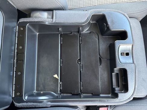 Used 2011 RAM 1500 Classic SLT image 13