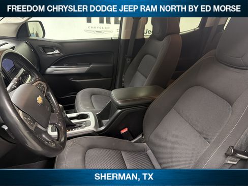 Used 2022 Chevrolet Colorado LT RWD image 7