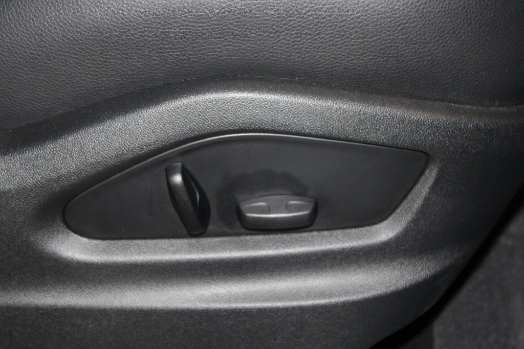 Used 2024 Porsche Cayenne AWD/4WD image 26
