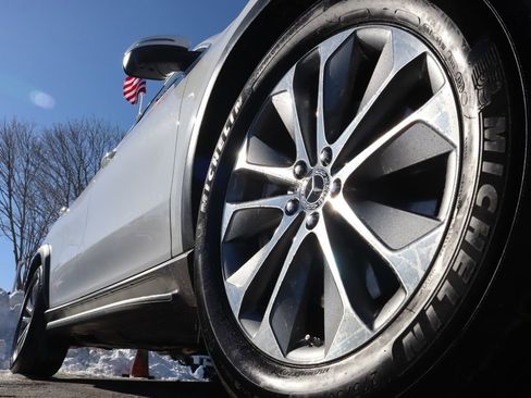 Used 2021 Mercedes-Benz GLE 450 GLE 450 w/ Premium Package image 8