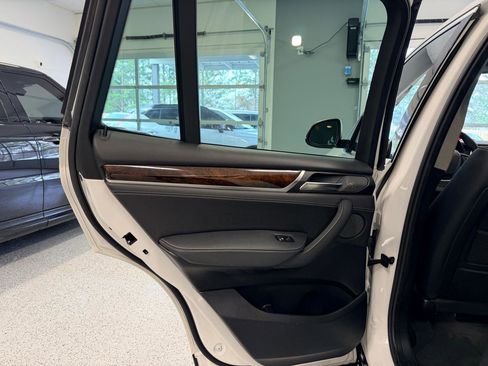 Used 2016 BMW X3 sDrive28i image 23