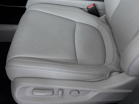 Certified 2023 Honda Odyssey EX-L image 18