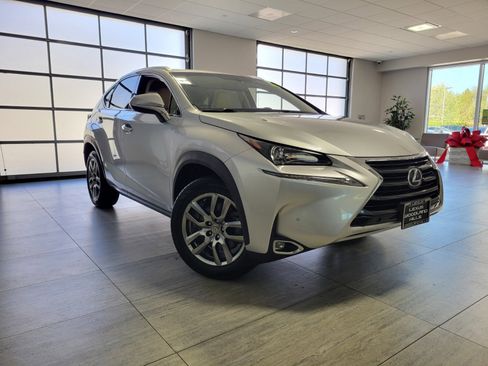 Used 2016 Lexus NX 200t 200t w/ Premium Package image 7