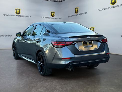 Used 2022 Nissan Sentra SR w/ Trunk Package image 3