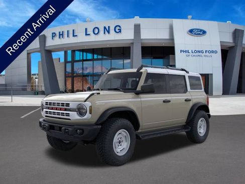 Used 2026 Ford Bronco Heritage Edition AWD/4WD image 1
