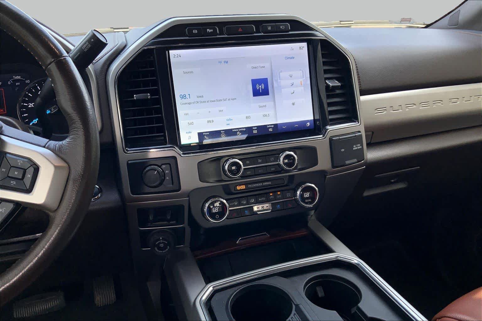Used 2022 Ford F250 King Ranch w/ King Ranch Ultimate Package AWD/4WD image 6