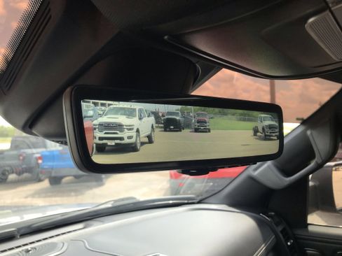 Used 2024 RAM 1500 Limited image 27