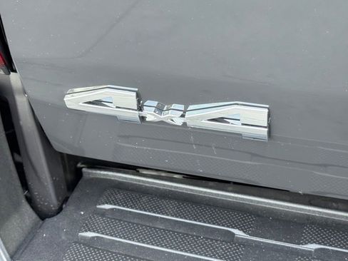 New 2025 Toyota Tacoma SR5 image 12