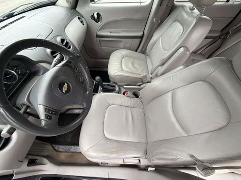 Used 2006 Chevrolet HHR LT w/ Preferred Equipment Group image 3