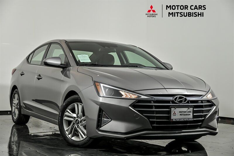 Used 2020 Hyundai Elantra SEL w/ Cargo Package (C1) FWD image 1