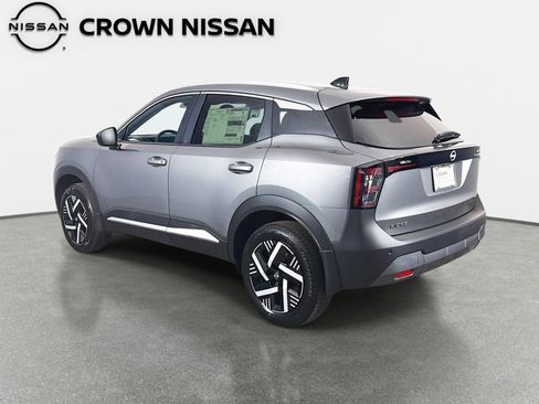 New 2026 Nissan Kicks SV FWD image 7