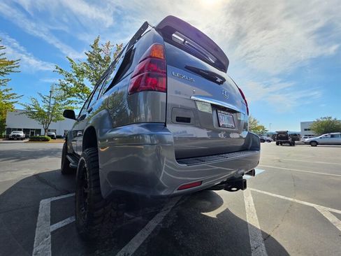 Used 2004 Lexus GX 470 AWD/4WD image 12