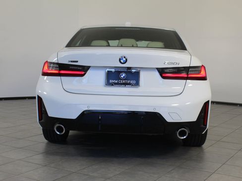 Used 2025 BMW 330i xDrive Sedan image 9