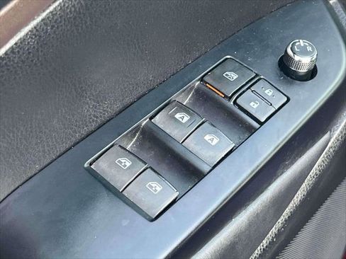 Certified 2019 Toyota Highlander XLE image 18