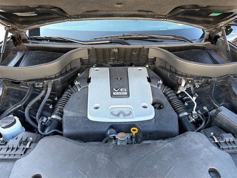 Used 2017 INFINITI QX70 AWD image 12