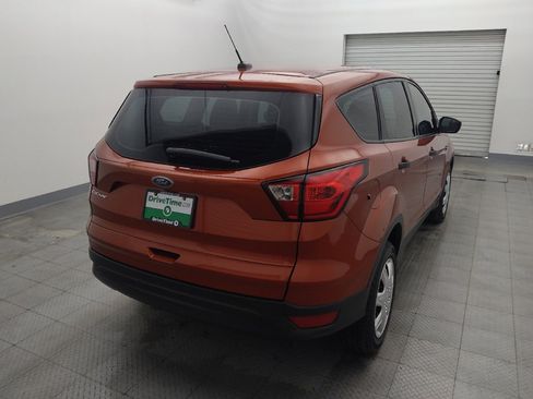 Used 2019 Ford Escape S image 7
