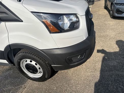 New 2025 Ford Transit 250 148 Medium Roof image 2