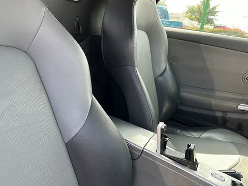 Used 2005 Chrysler Crossfire Limited image 7