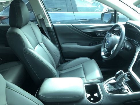 Used 2023 Subaru Outback Onyx Edition XT image 14