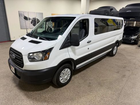 Used 2019 Ford Transit 350 XL RWD image 12
