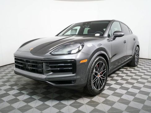 New 2026 Porsche Cayenne S image 1