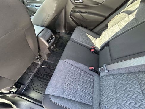 Used 2024 Chevrolet Equinox LT w/ LPO, Floor Liner Package image 11
