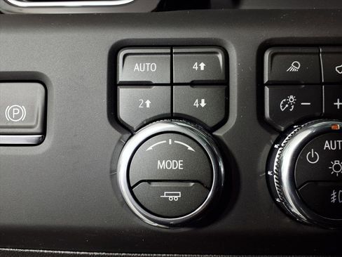 New 2026 GMC Sierra 2500 Denali Ultimate image 16