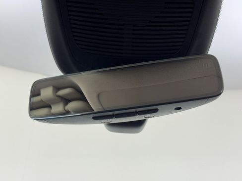 Used 2022 Mercedes-Benz GLS 450 4MATIC image 39