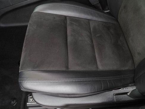 Used 2019 Jeep Grand Cherokee Altitude AWD/4WD image 22