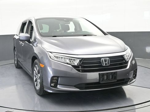 Used 2024 Honda Odyssey EX-L image 9