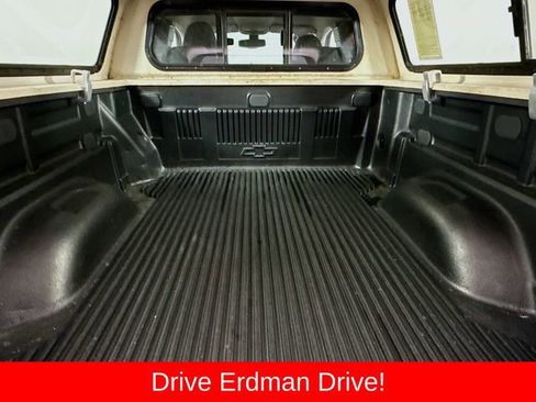 Used 2016 Chevrolet Colorado LT w/ LT Convenience Package RWD image 32