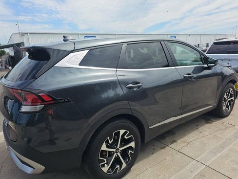 Used 2023 Kia Sportage EX FWD image 6