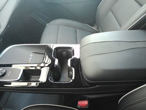 Used 2025 Buick Enclave Preferred image 40