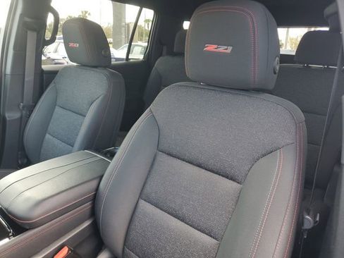 Certified 2024 Chevrolet Traverse Z71 image 18