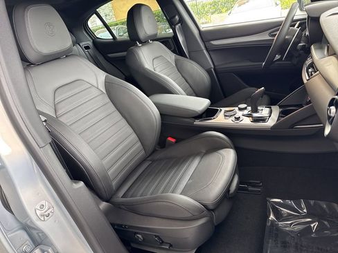 New 2026 Alfa Romeo Stelvio Sprint w/ Convenience Package AWD/4WD image 17