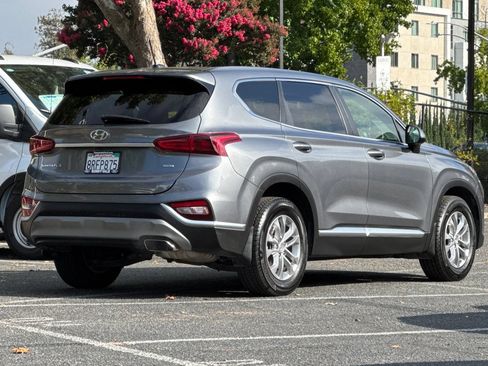 Used 2019 Hyundai Santa Fe SE AWD/4WD image 3
